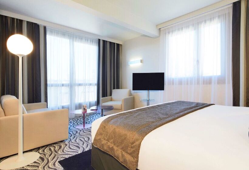 فندق Kyriad Paris Ouest   Bezons La Défense