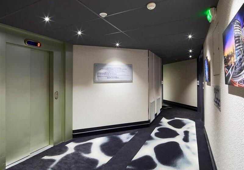 فندق Kyriad Paris Ouest   Bezons La Défense