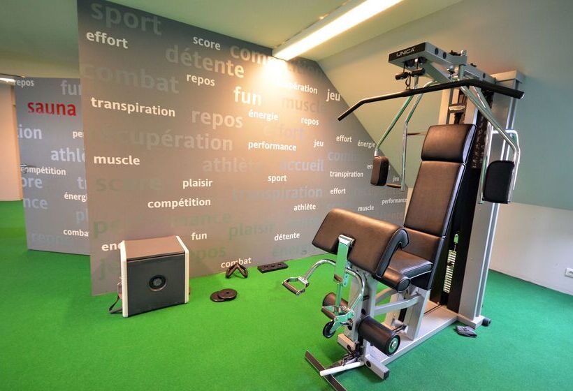 هتل Kyriad Dijon Est  Mirande