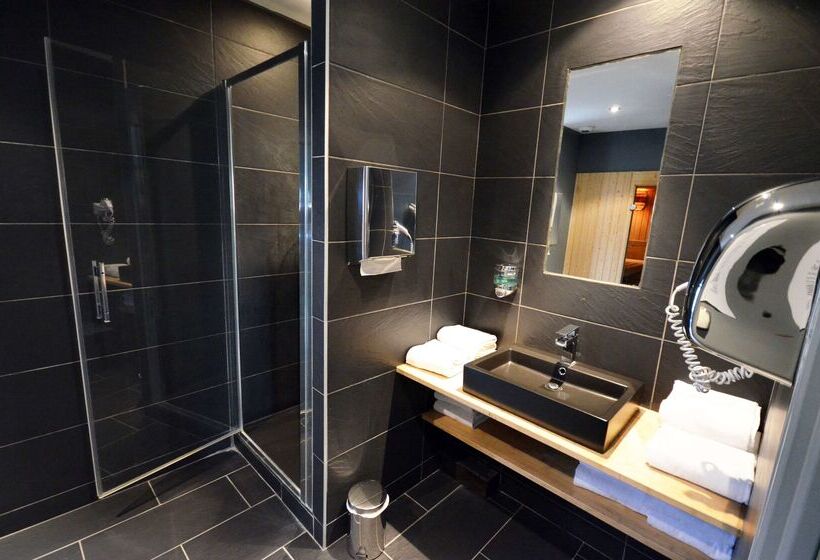 هتل Kyriad Dijon Est  Mirande