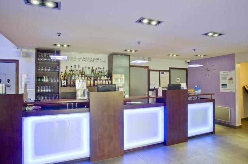 هتل Kyriad Dijon Est  Mirande