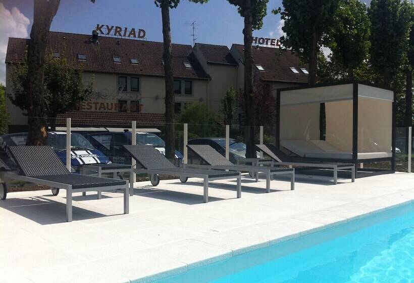هتل Kyriad Dijon Est  Mirande