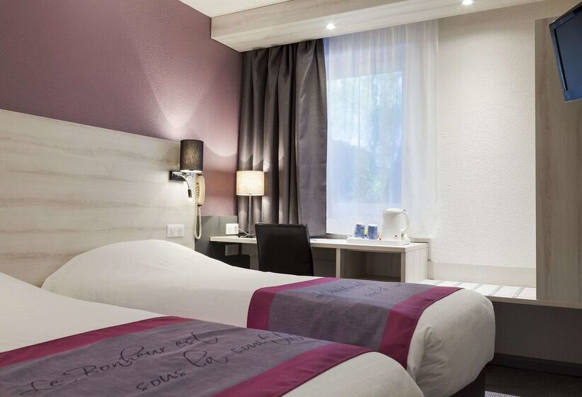 Отель Kyriad Lille Est Villeneuve D Ascq