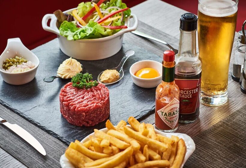 호텔 Kyriad Lille  Mons En Baroeul