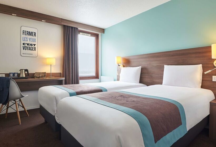 호텔 Kyriad Lille  Mons En Baroeul