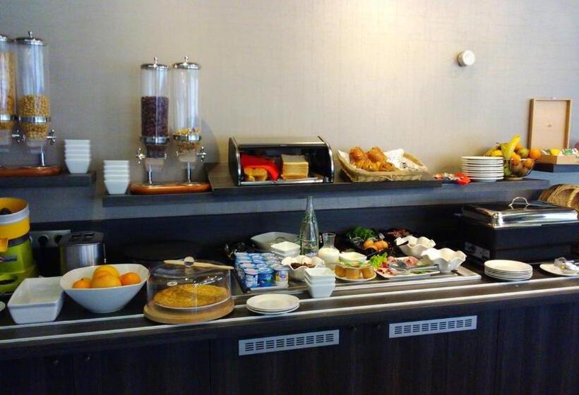 ホテル Le Paddock