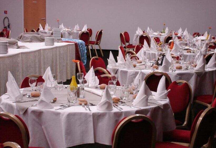 ホテル Le Paddock