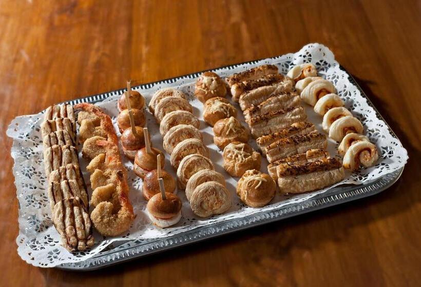 ホテル Logis Cottage