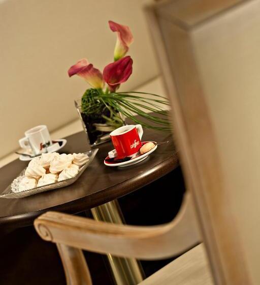 ホテル Logis Cottage