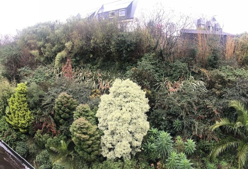 Logis Hotel De La Corniche