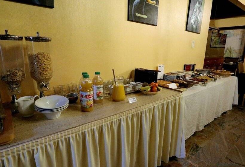 Logis Hotel De La Corniche