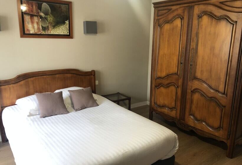 Logis Hotel De La Corniche