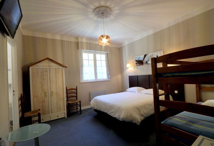 Logis Hotel De La Corniche