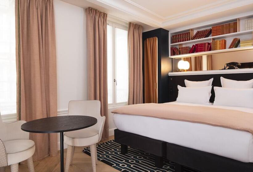 ホテル Louvre Montana