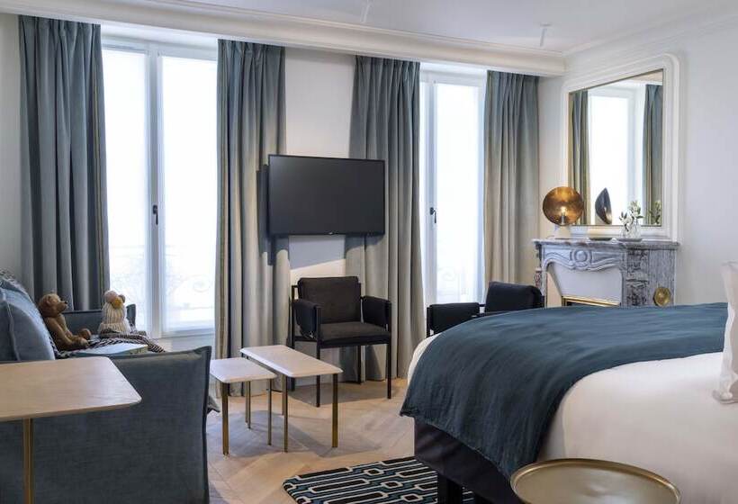 ホテル Louvre Montana