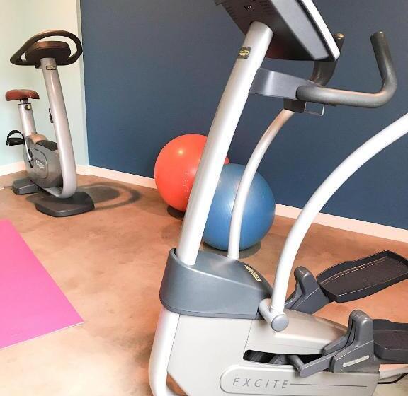 בית מלון כפרי Mercure Poitiers Site Du Futuroscope