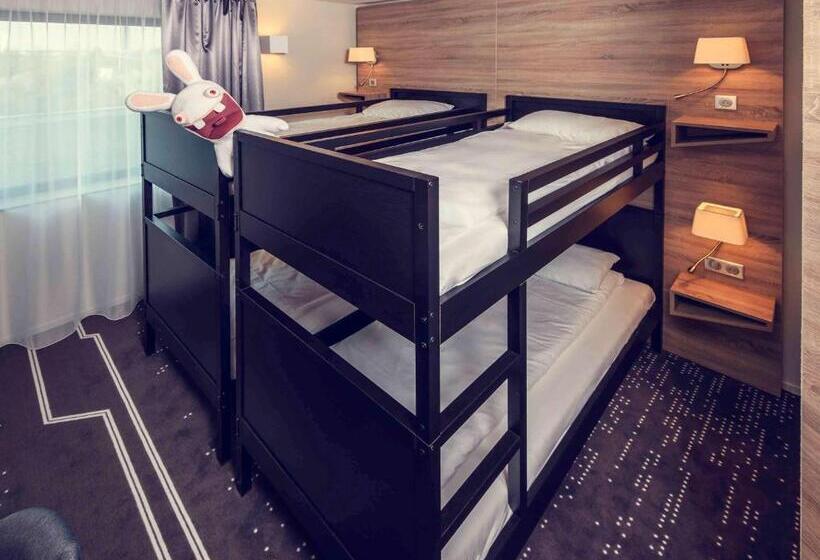 בית מלון כפרי Mercure Poitiers Site Du Futuroscope