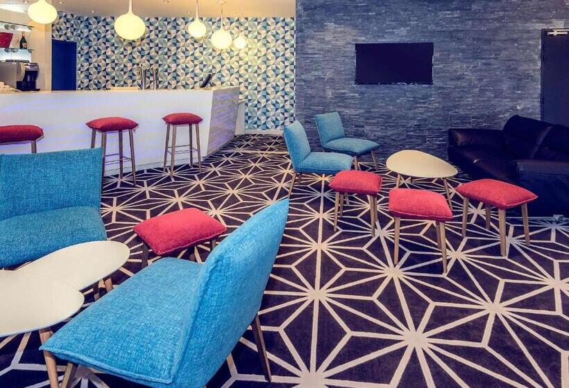 בית מלון כפרי Mercure Poitiers Site Du Futuroscope