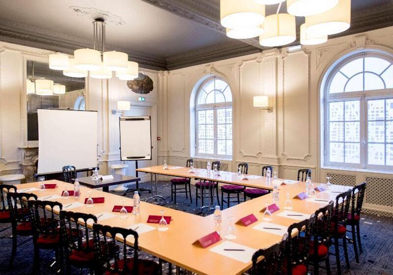 فندق Mercure Rodez Cathedrale