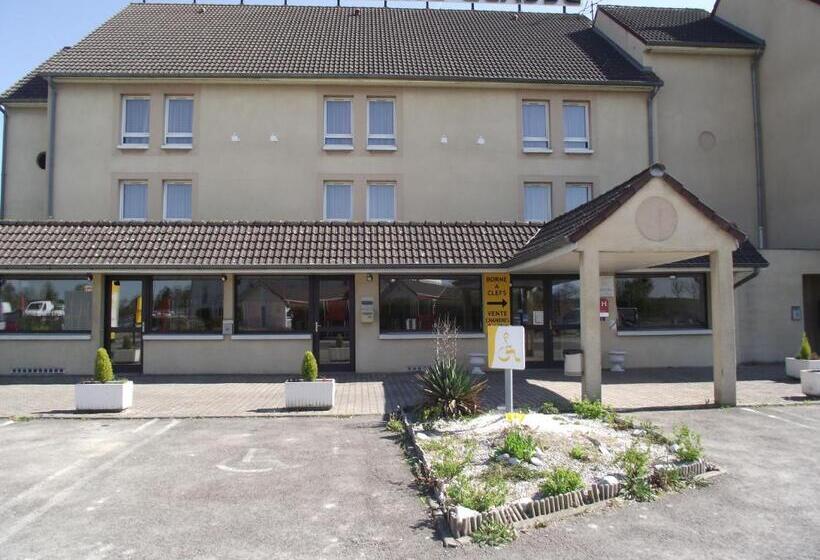 Отель Classe Troyes La Chapelle Saint Luc