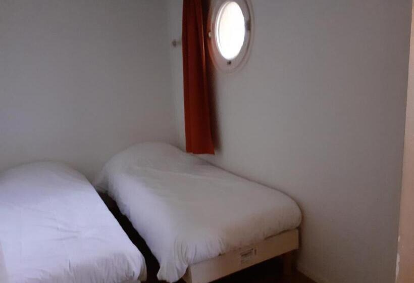 Отель Classe Troyes La Chapelle Saint Luc