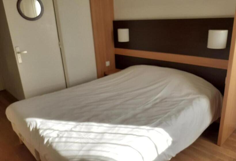 Отель Classe Troyes La Chapelle Saint Luc