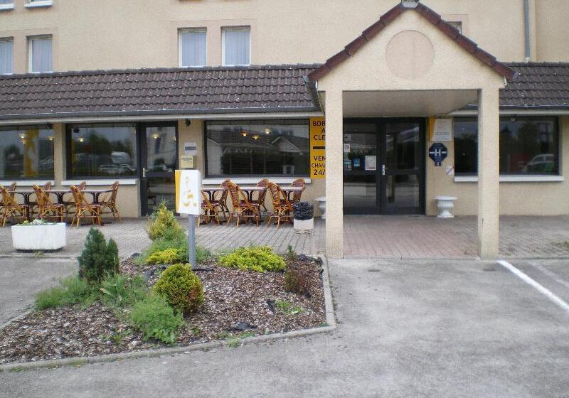 Отель Classe Troyes La Chapelle Saint Luc