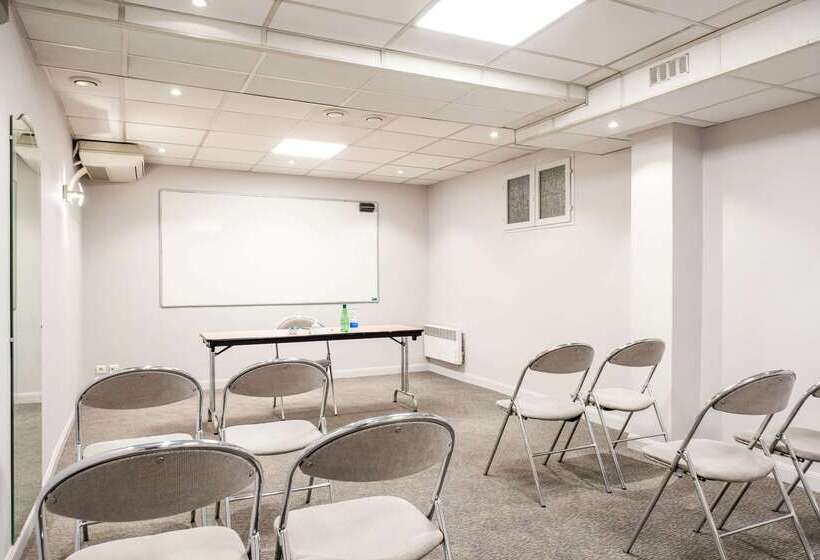 Quality Hotel Pau Centre Bosquet