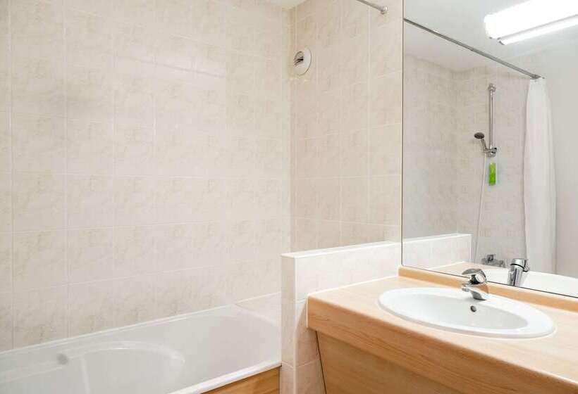 Quality Hotel Pau Centre Bosquet