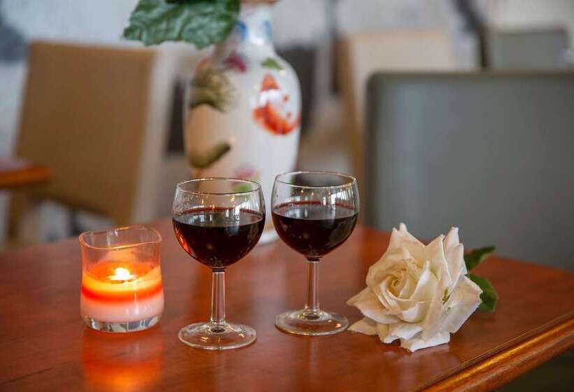 호텔 The Originals City, Hôtel Orléans Nord