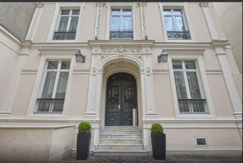 Timhotel Opéra Blanche Fontaine