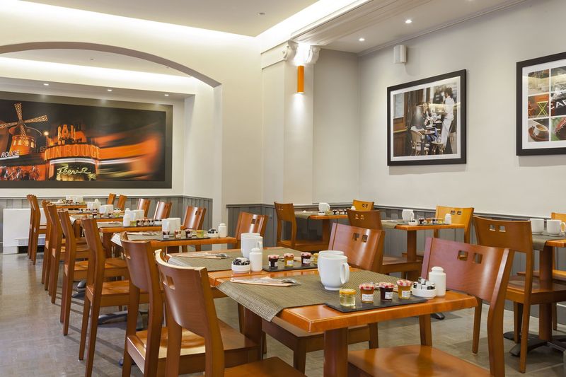 Timhotel Opéra Blanche Fontaine