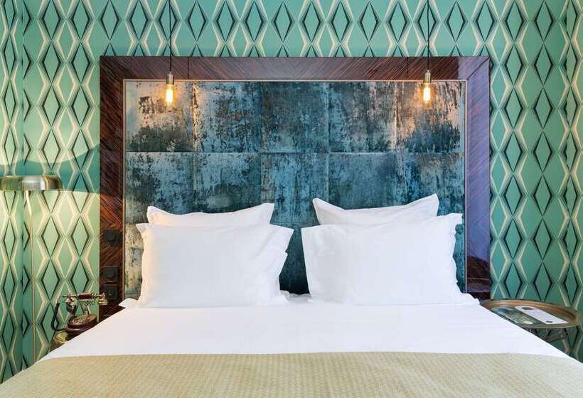 The Jay Hotel By Happyculture