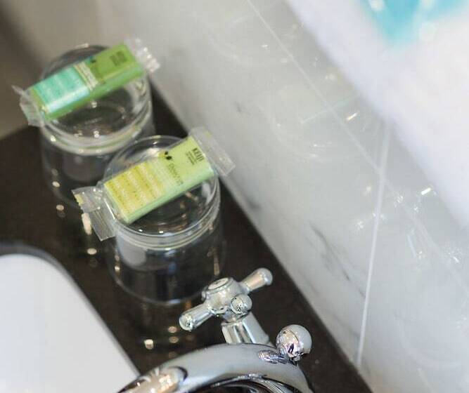 The Jay Hotel By Happyculture