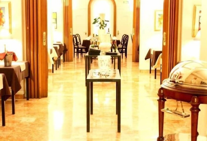 Grand Hotel Terminus Reine