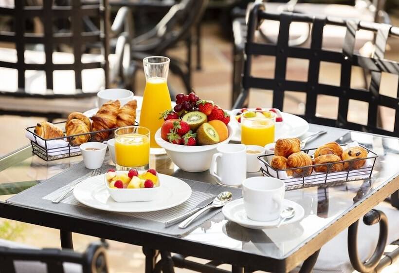 בית מלון כפרי Hôtel L Arena