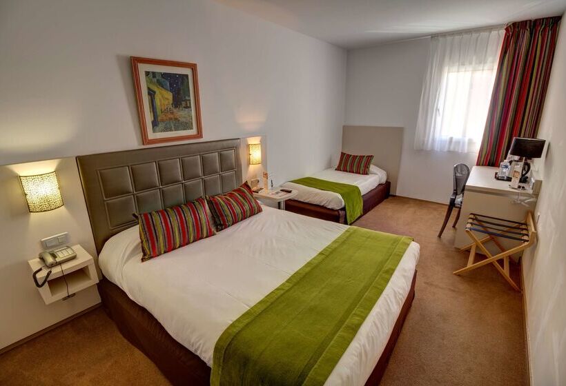 فندق Atrium Arles Centre