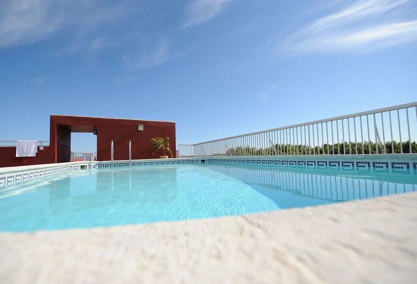 فندق Atrium Arles Centre