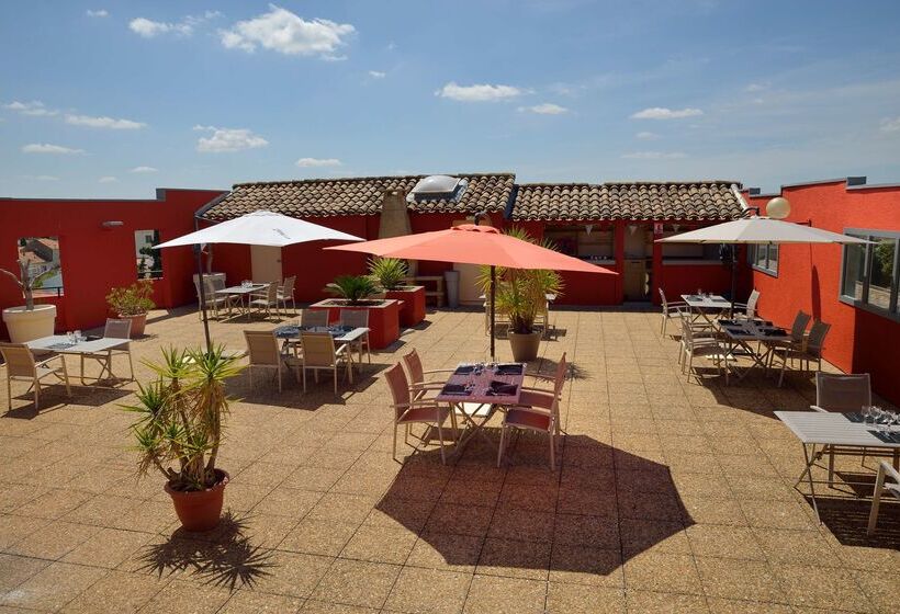 فندق Atrium Arles Centre