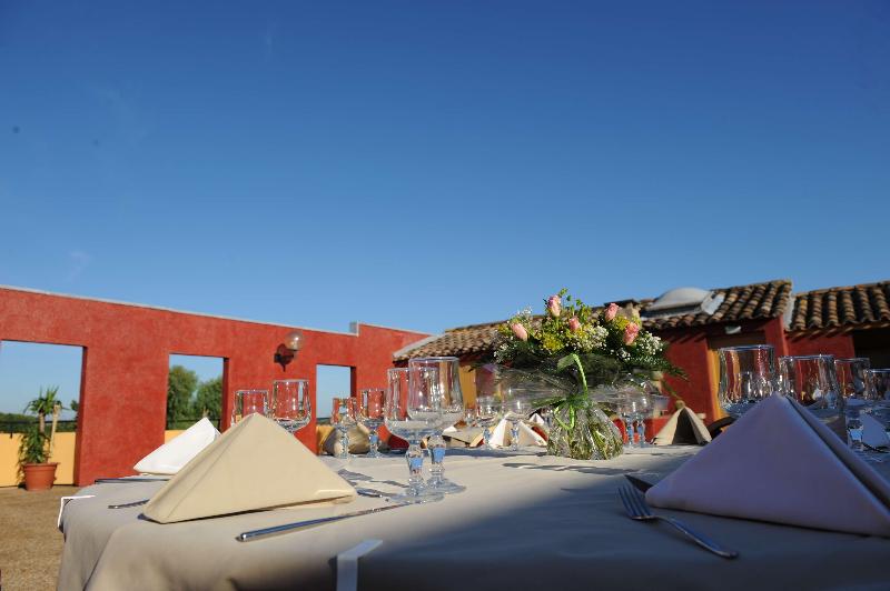 فندق Atrium Arles Centre