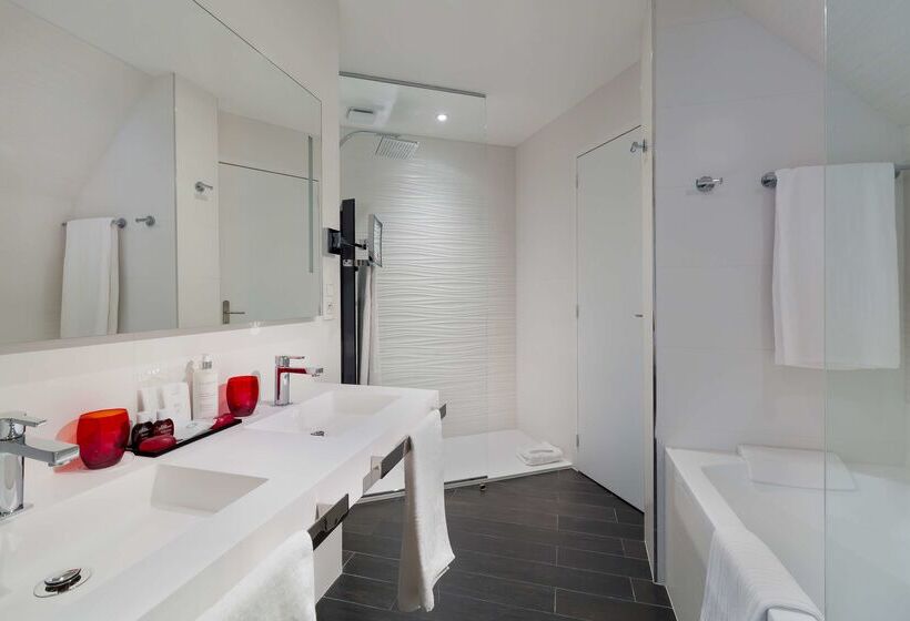 Отель Best Western Plus Le Moderne