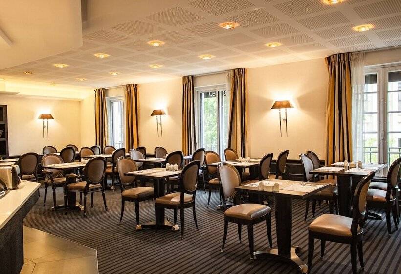 Отель Best Western Plus Le Moderne