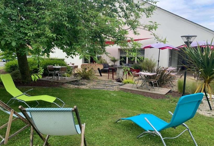 בית מלון כפרי Campanile Caen Est Mondeville