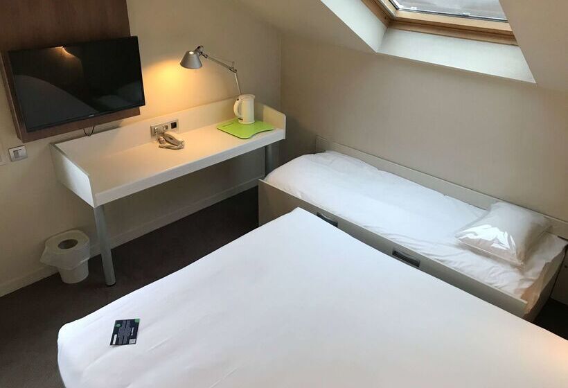 Отель Campanile Lille Nord  Wasquehal