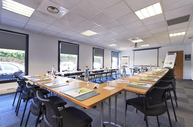 Отель Campanile Lille Nord  Wasquehal