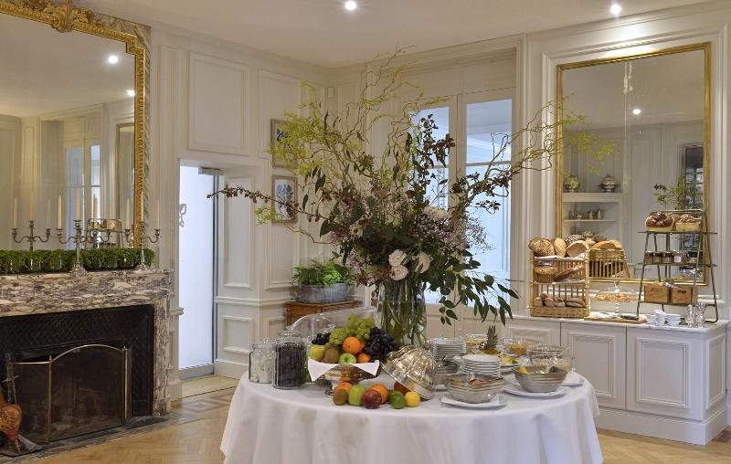 ホテル Chateau La Cheneviere