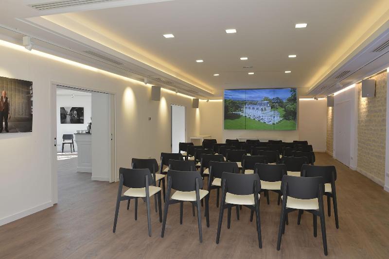 ホテル Chateau La Cheneviere