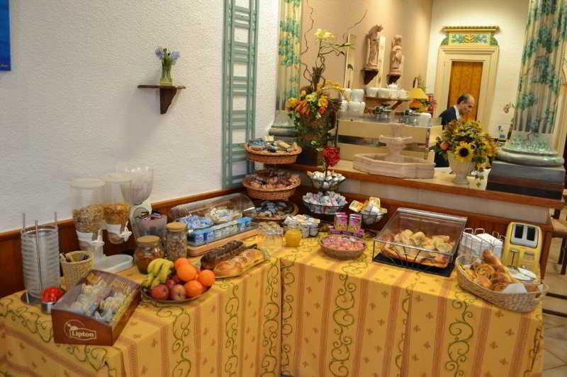 호텔 D Angleterre, Salondeprovence