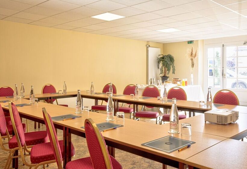 בית מלון כפרי Hôtel Restaurant De La Poste & Du Lion D Or