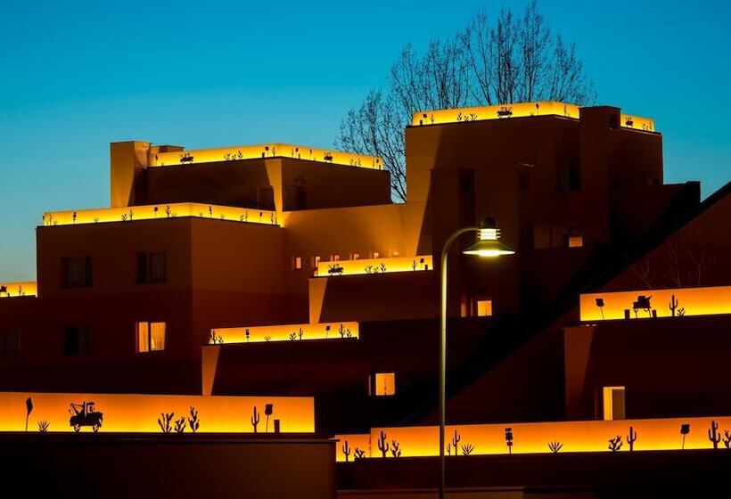 Disney Hotel Santa Fe